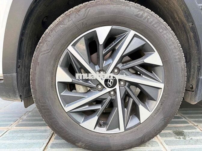Hyundai Tucson 2.0ATH Xăng Đặc biệt sản xuất 2024