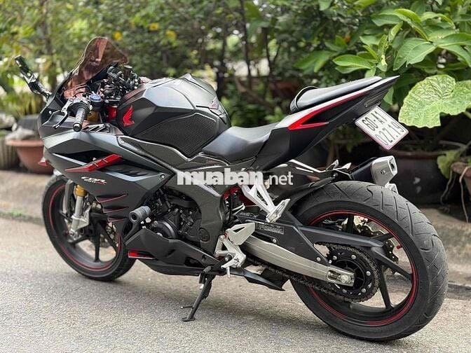 Honda cbr250rr 2020 1 chủ odo 7k6 , zin keng 9 chủ