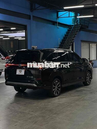 Toyota Veloz Cross 2022 CVT Top - 28721 km