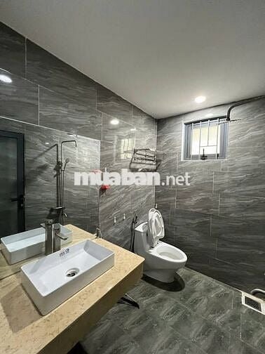 Quá gấp để xoay tiền bán lỗ nhà Tân Phú Trung sổ riêng chỉ 950tr