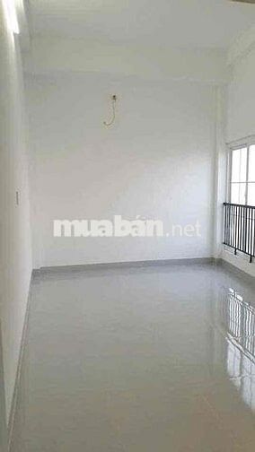 căn hộ 4 tầng mt Phan Khoang doanh thu 50tr/1 tháng