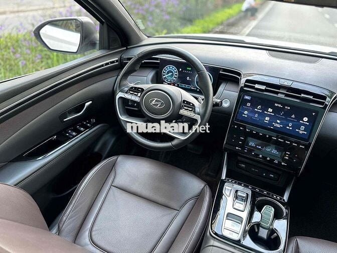 Hyundai Tucson 2022 1.6T Xăng Turbo - 38000 km