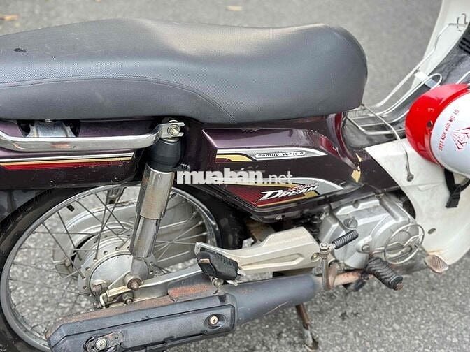 Honda Dream 2016 giá rẻ sinh viên