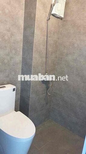 căn hộ 4 tầng mt Phan Khoang doanh thu 50tr/1 tháng