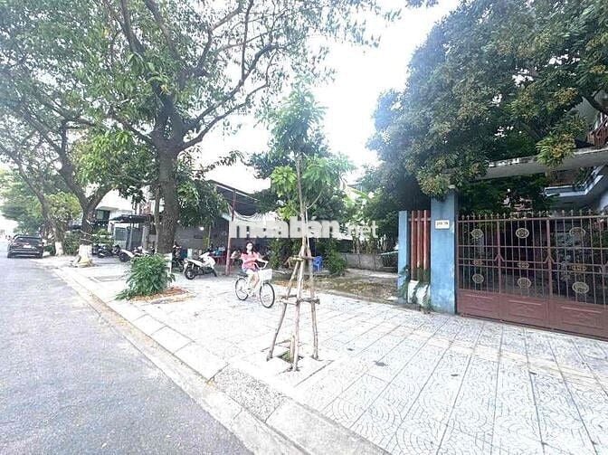 CHỦ CẦN BÁN CẶP ĐẤT ĐƯỜNG XUÂN THUỶ - 150M2 NGANG 7,5M XÂY TOÀ