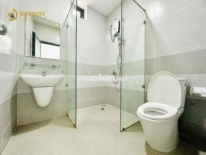 🏡Cho thuê phòng ban công, 30m2, máy giặt riêng ngay Phan Xích Long, PN