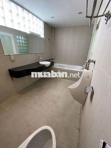 NGUYÊN CĂN MẶT TIỀN TÂN PHÚ 3 PHÒNG