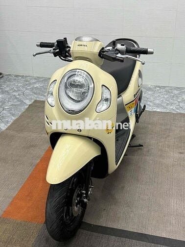 SCOOPY ZIN INDO. Khoá Smartkey - Thắng ABS