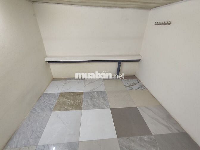 Phòng trọ gác xép vskk chính chủ đường Trương Định cách khu BKX 2,5km