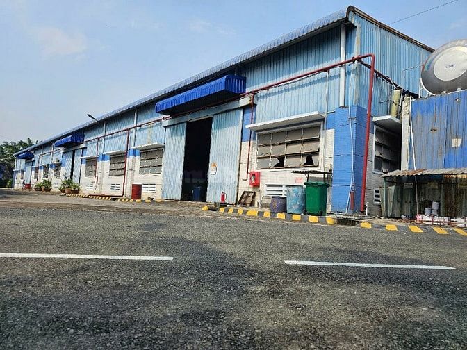 Cho thuê 2 kho xưởng 750m2 - 1.100m2, Trần Văn Giàu, Tân Tạo, Bình Tân