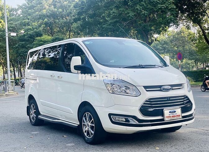 Ford Tourneo 2019 Titanium 2.0 AT - 93000 km