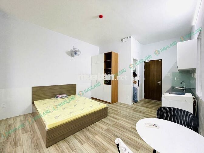 CĂN HỘ FULL NỘI THẤT CÓ BAN CÔNG NGAY TRUNG TÂM ĐẦY ĐỦ TIỆN NGHI