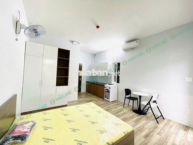 CĂN HỘ FULL NỘI THẤT CÓ BAN CÔNG NGAY TRUNG TÂM ĐẦY ĐỦ TIỆN NGHI