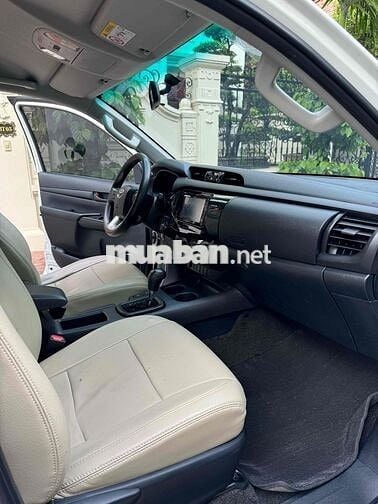 TOYOTA HILUX 2.4E STĐ MÁY DẦU SX 2019