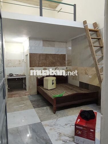 Phòng trọ gác xép vskk chính chủ đường Trương Định cách khu BKX 2,5km