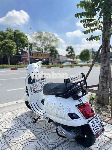 Cần bán vespa gts 150cc 2022 đẹp lướt