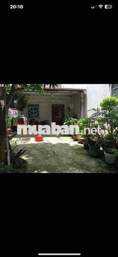 bán đất ,  có nhà cấp 4 củ  giá 2,2 tỷ có thương lượng