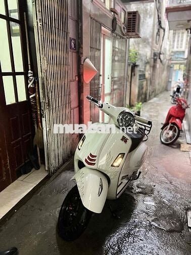 Cần bán vespa gts 150cc 2022 đẹp lướt
