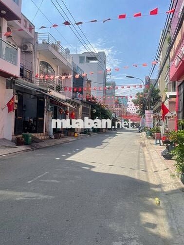 Hot, cho thuê nhà nguyên căn sát trường học Bình Tri Đông