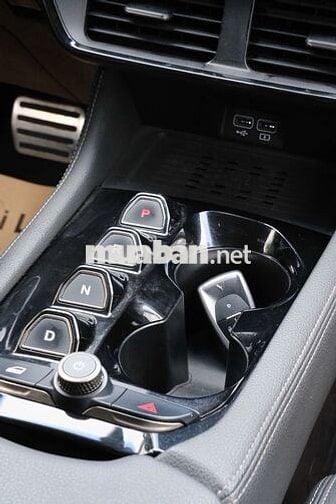 VinFast VF8 2023 Eco - 70000 km