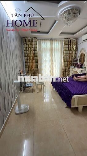 SIÊU VỊ TRÍ NGÃ TƯ CHỢ TÂN HƯƠNG – NHÀ MỚI ĐẸP, 4 TẦNG, GIÁ 26TR/THÁNG