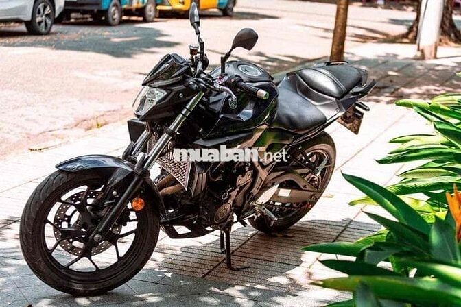Yamaha MT-03