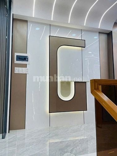 NHÀ XÂY MỚI 100% KHU NHÀ LẦU CAO CẤP - DÂN TRÍ CAO - AN NINH 