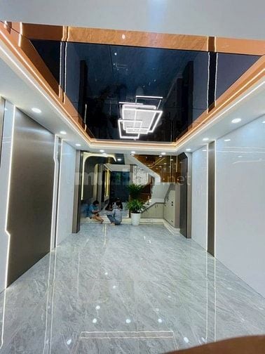 NHÀ XÂY MỚI 100% KHU NHÀ LẦU CAO CẤP - DÂN TRÍ CAO - AN NINH 