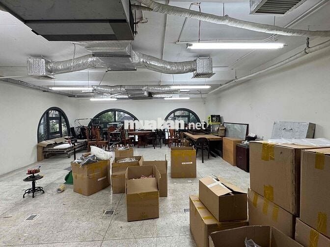 cho thuê sàn văn phòng rộng 120m2