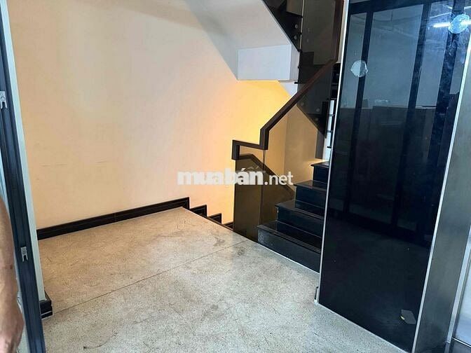 cho thuê sàn văn phòng rộng 120m2