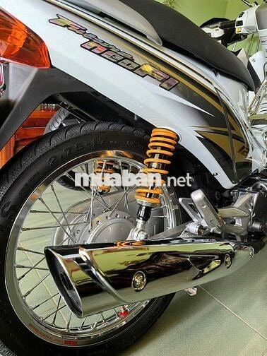 Neo kim máy thái dọn leng keng sạch sẽ