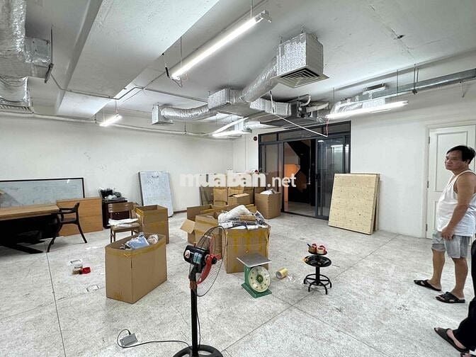 cho thuê sàn văn phòng rộng 120m2