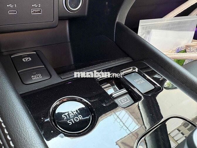 Siêu Lướt Nissan Kicks 2023 e-Power V - 800Km