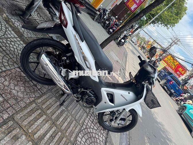 Wave 2018 biển số thành phố máy zin chất gtdd ạ