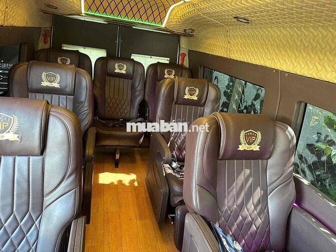 Ford Transit 2017 Limousine - 215000 km
