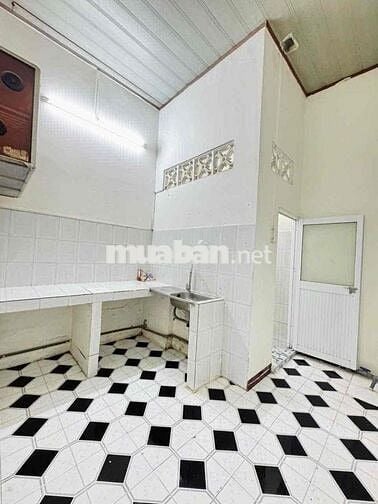 Nhà cho thuê hẻm xe hơi, trệt lầu, dt sử dụng 30m2
