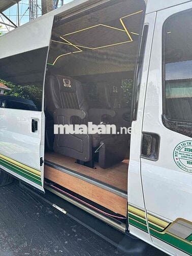 Ford Transit 2017 Limousine - 215000 km