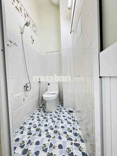 Nhà cho thuê hẻm xe hơi, trệt lầu, dt sử dụng 30m2