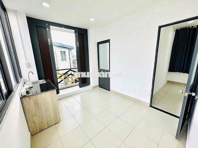 Cho Thuê Căn Hộ 2pn1wc Ban Công Thoáng Full NT Ở Nguyễn Cảnh Chân Q1
