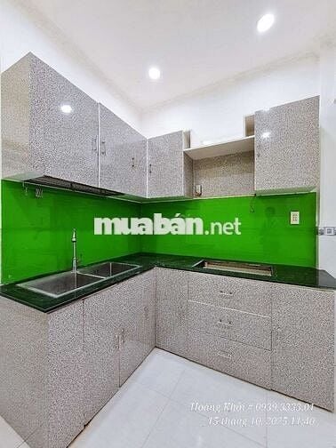 Nhà trục chính hẻm thông Kinh Doanh Phạm Ngũ Lão