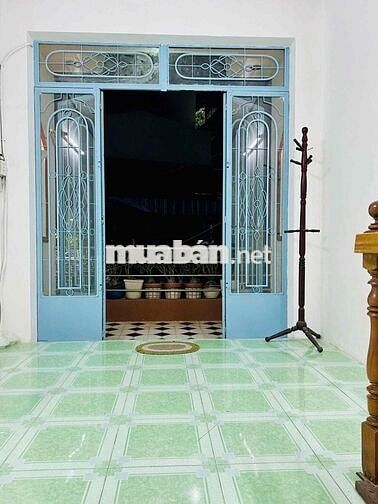 Nhà cho thuê hẻm xe hơi, trệt lầu, dt sử dụng 30m2