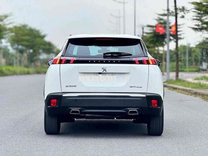 Peugeot 2008 2022 GT Line 1.2 AT - 48000 km