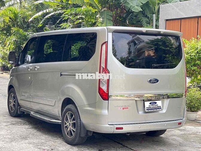 Tourneo Titanium Xe Đẹp Chuẩn Bán Tại Hãng Ford
