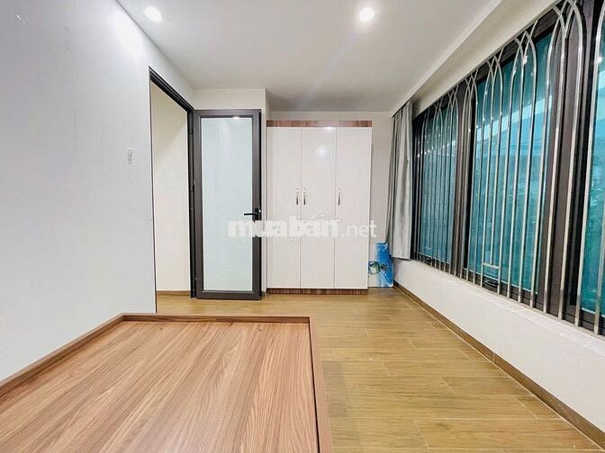 245 Đường Lạc Long Quân, Tây Hồ 2N1K