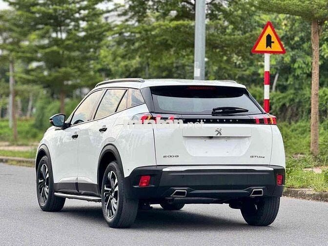 Peugeot 2008 2022 GT Line 1.2 AT - 48000 km
