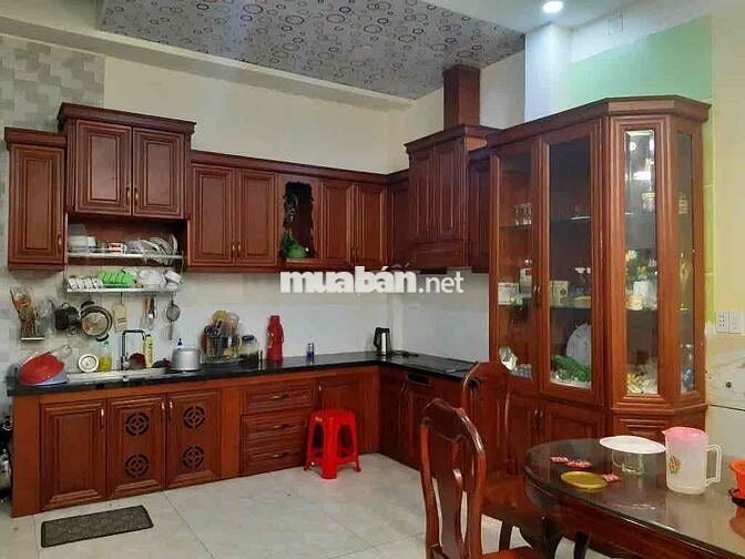 mt trương thị hoa gần chợ hạt điều. 5*30 1lầu 14,3tỷ tl