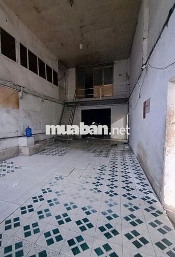 Kho diện tích 250m2 ở Đường Trần Trọng Cung cần cho thuê gấp