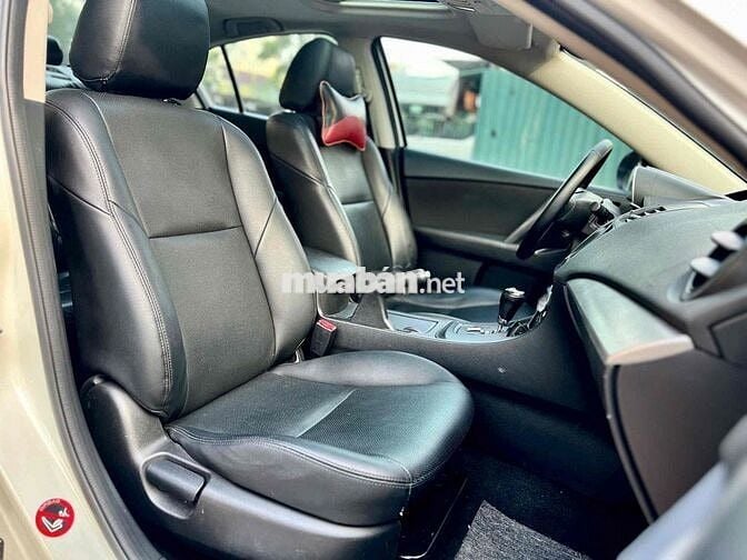 Mazda 3 2013 S 1.6 AT - 11000 km