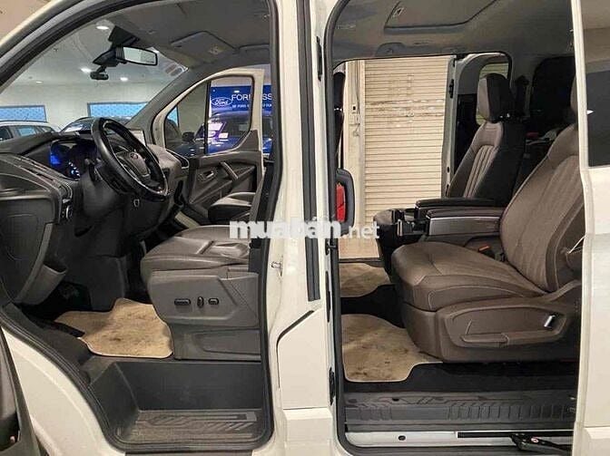 Tourneo Titanium 2019 Xe Xuất Hoá Đơn Bán Tại Ford
