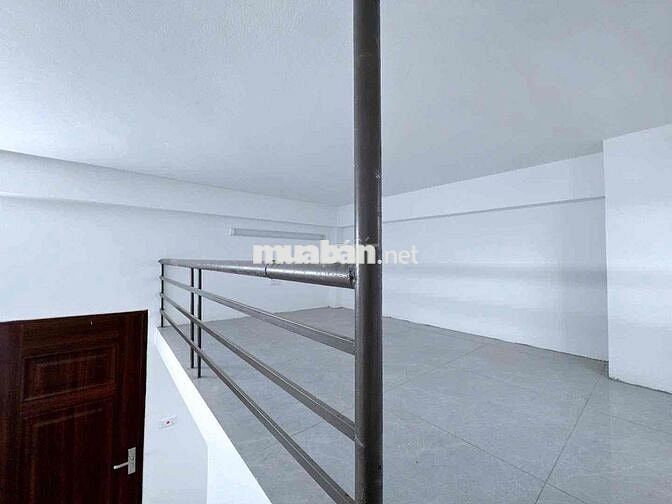 CCMN MỚI TINH-FULL ĐỒ- GÁC XÉP - Cửa sổ thoáng mát , Gần các trường ĐH
